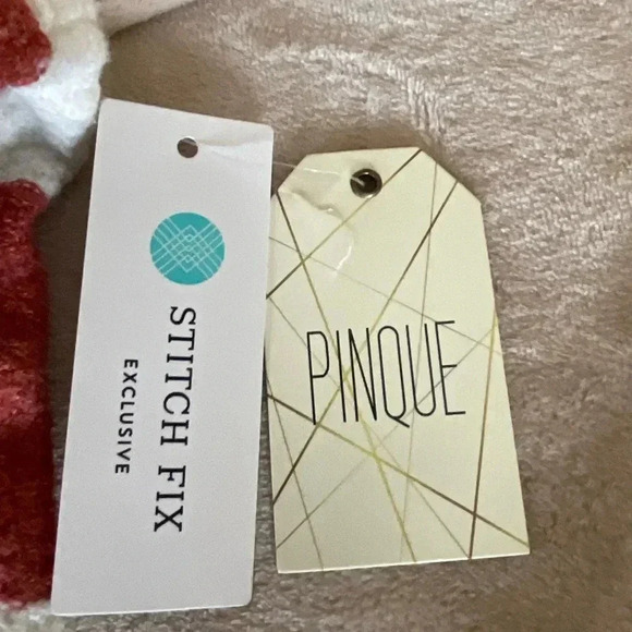 Pinque Sweater from Stitch Fix - Picture 5 of 7